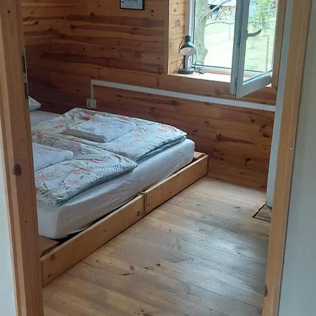 Adam Z Widokiem Na Góry Lasówka *