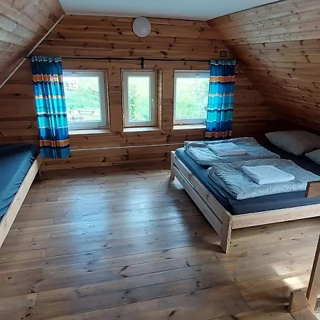 Adam Z Widokiem Na Gory Lasowka Feriehus Bystrzyca Kłodzka