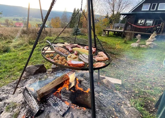 Adam Z Widokiem Na Gory Lasowka * بستشستا كلودزكا