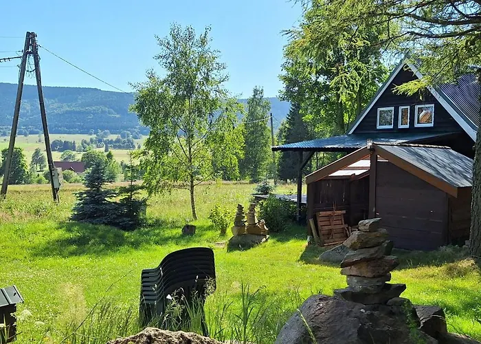 Adam Z Widokiem Na Gory Lasowka * بستشستا كلودزكا